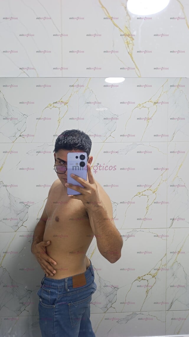 FOTOS DE SOY UN CHICO PASIVO CON GANAS DE COMPLACERTE ;)