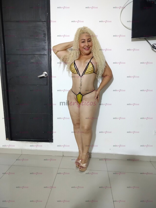 FOTOS DE AMERICA REINA MILF NO VENDO PUBLICIDAD ENGAÑOSA RICA MILF TRIPLATO