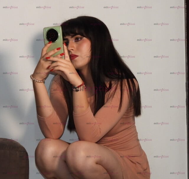 FOTOS DE CHICA TRANS COMPLETAMENTE NATURAL Y PASIVA AL 100%