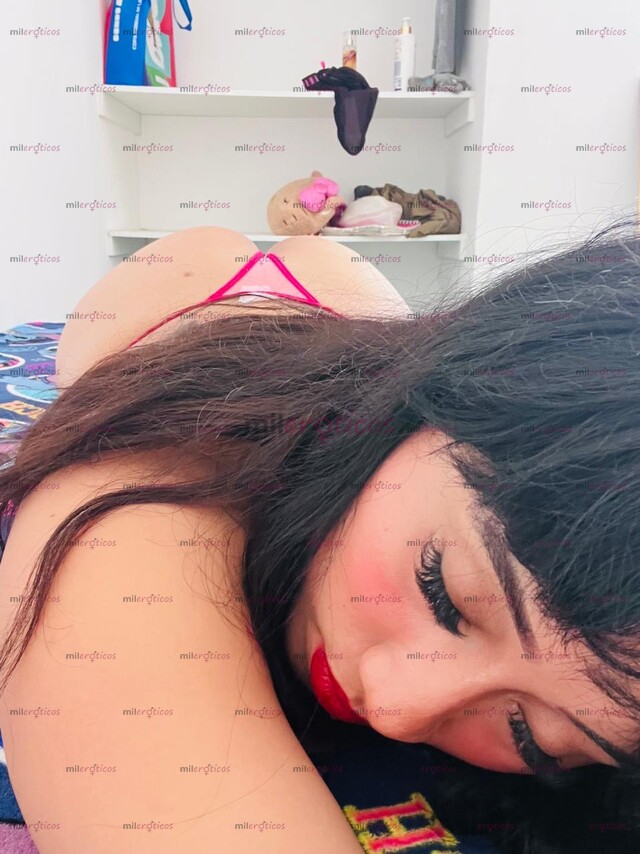 FOTOS DE BEBECITA RICA DE 18 AÑOS ESPERÁNDOTE PARA COGER BIEN RICO Y CHUPÁRTELA TODA