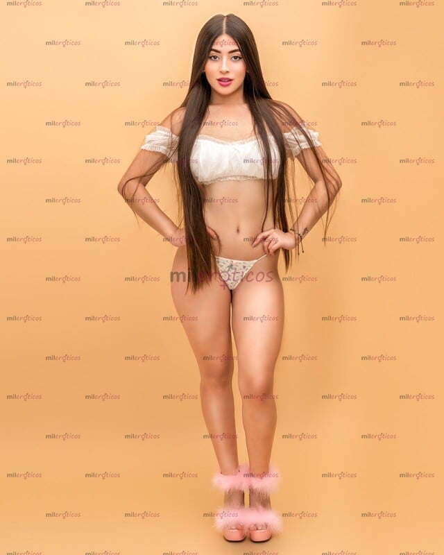 FOTOS DE TREMENDA FLACA PERVERTIDA DISPONIBLE PARA TI