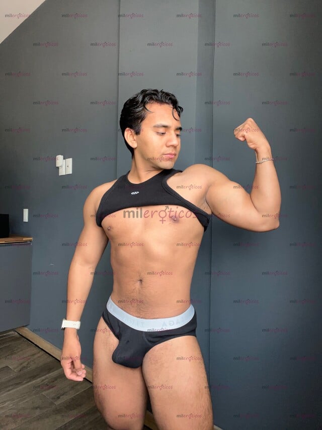 FOTOS DE NENE DE 21 AÑOS. 19 CM DE VERGA Y CULO REDONDITO. (AMBOS ROLES)