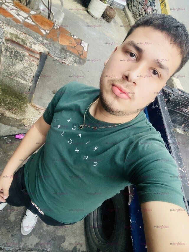 FOTOS DE CHICO VENEZOLANO NUEVO EN LA CIUDAD VERSÁTIL VARONIL VAMOS A PASARLA RICO