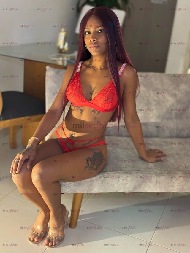 FOTOS DE SOY TU FLAQUITA MORENA VEN Y CÁRGAME AMOR