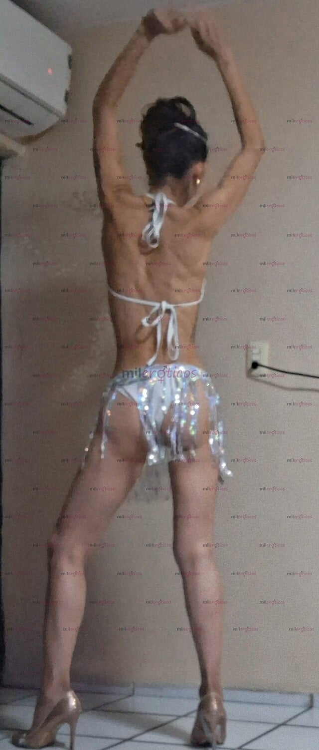 FOTOS DE CHICA SEXI DISPONIBLE CON SERVICIO EXTRA EN PROMOCION!