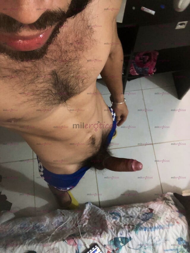FOTOS DE MACHO PELUDO, VERGON Y VERSATIL , COMPLACIENTE Y SUPER BUENA VIBRA