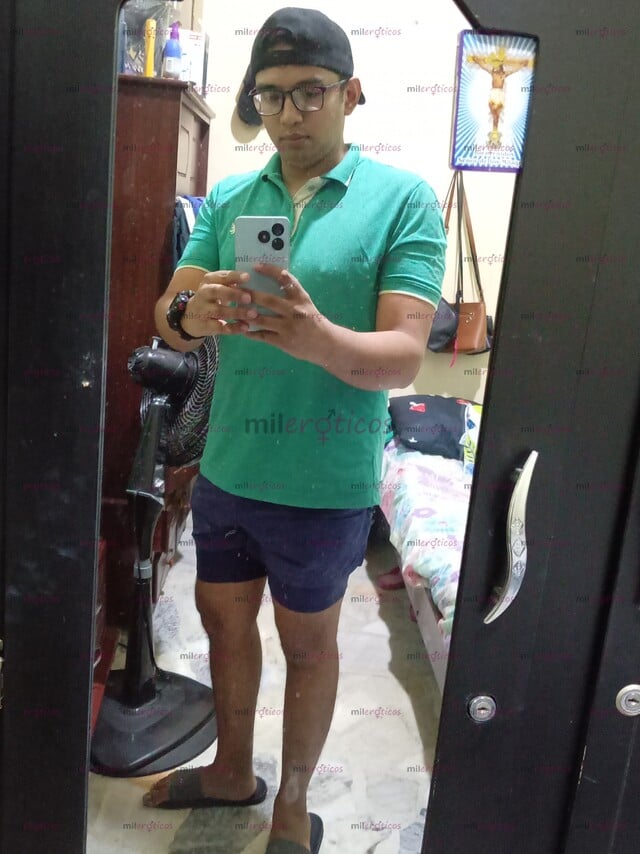 FOTOS DE JOVEN MORENO DE 25 AÑOS MORENO SOLO MUJERES