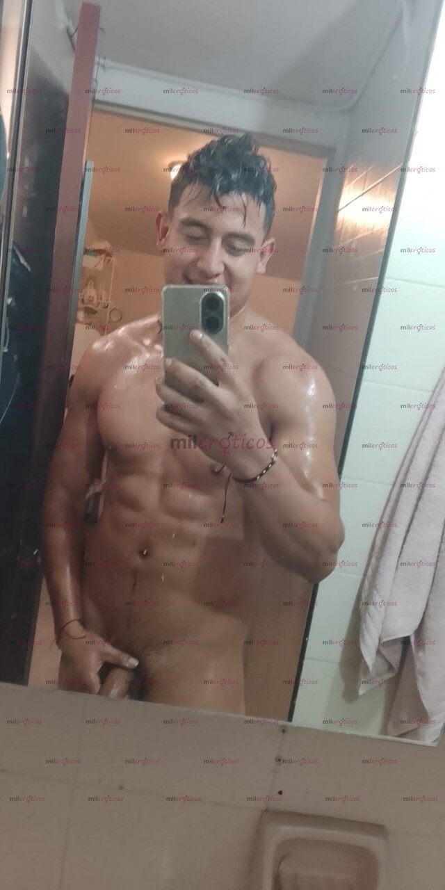 FOTOS DE CHICO GUAPO JOVEN DEPORTIVO. DE GYM DISPUESTO EN ACACIAS A COMPLACER TUS FANTASÍ