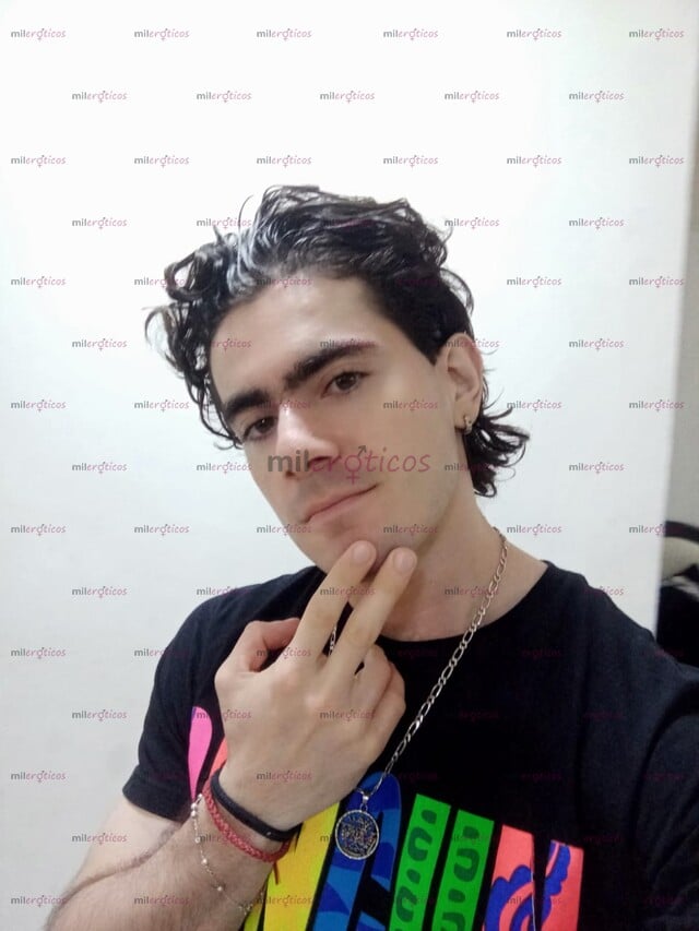 FOTOS DE RIKO MASAJE DÉJATE CONSENTIR CONTACTO 9993519275 WHATSAP .....