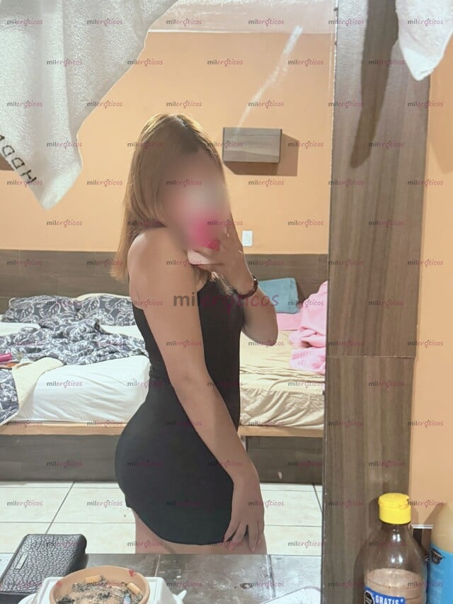 FOTOS DE DISPUESTISIMA... ATREVIDA... TODA UNA DIOSA EN EL SEXXXO...