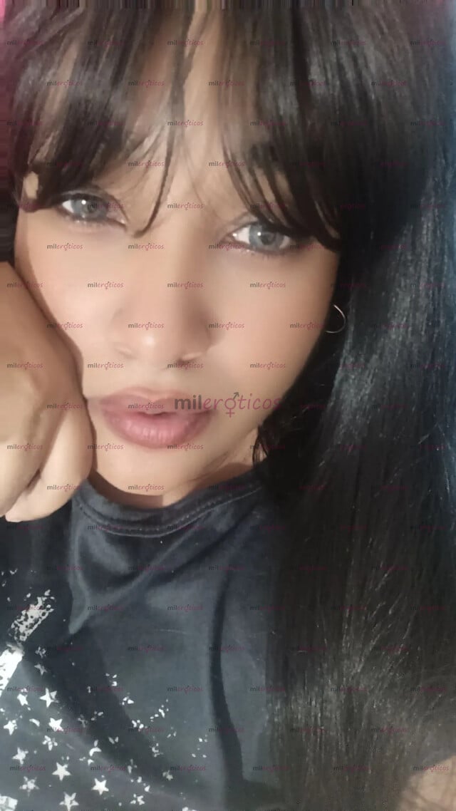 FOTOS DE LA MORENITA MÁS SEXI Y CALIENTE Y ATREVIDA