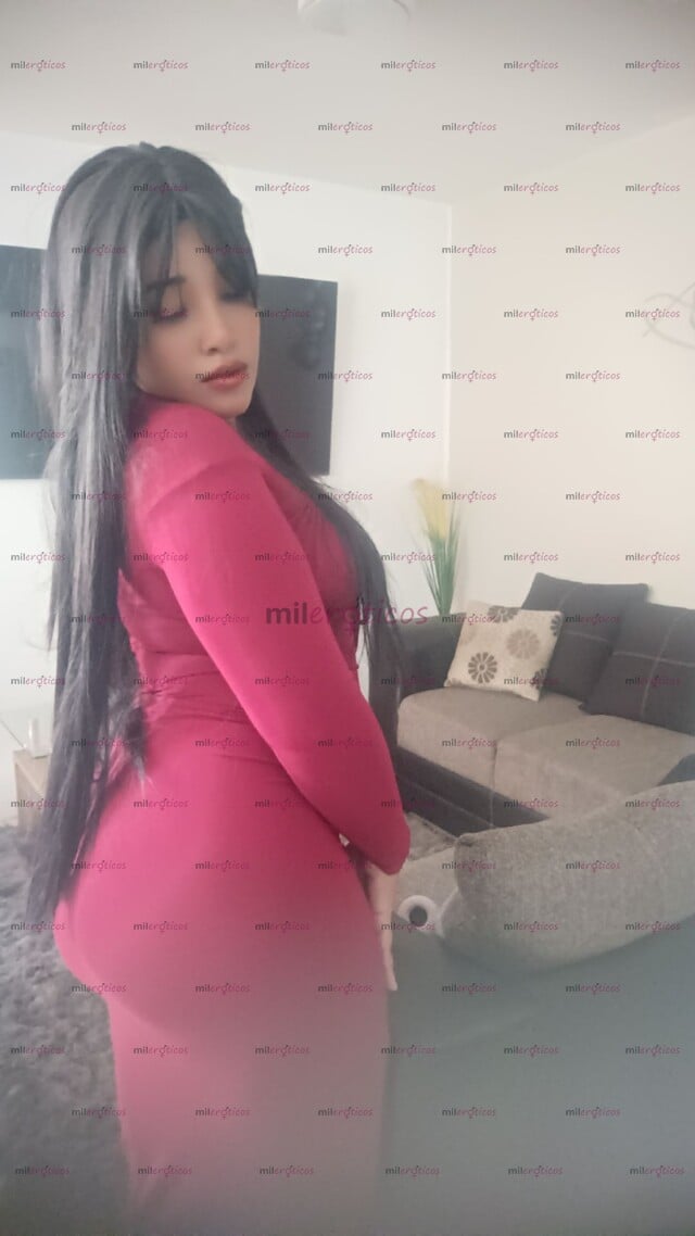 FOTOS DE LA MORENITA MÁS SEXI Y CALIENTE Y ATREVIDA