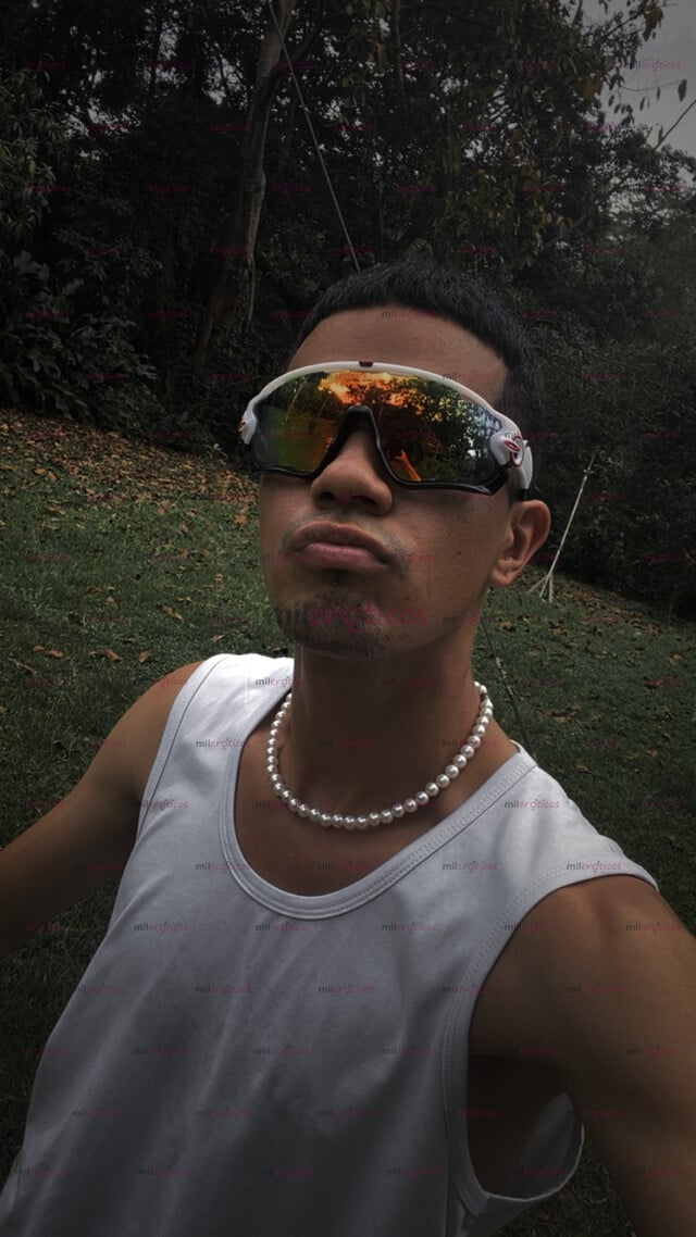 FOTOS DE CHICO DELGADO VERS VERGON 21CM ÚLTIMOS DIAS