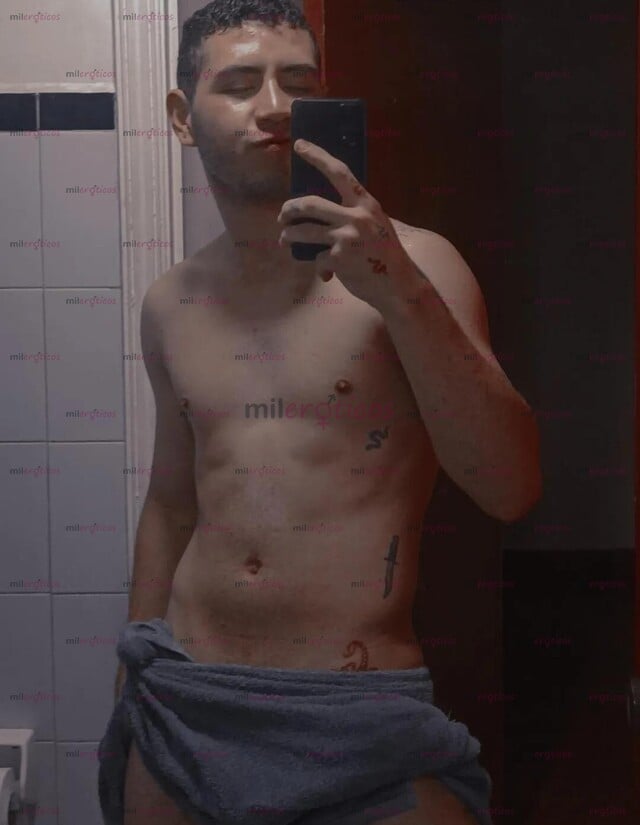 FOTOS DE NUEVO POR ACA!! VERSATIL DE 23 DISPUESTO A TODO BASTANTE CALIENTE