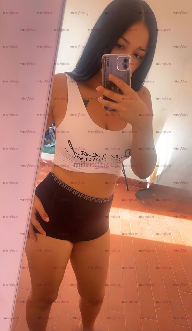 FOTOS DE FLACA ME ENCANTA EL SEXO DURO VEN DAME VERGA Y DISFRUTA DE MI RICO CUERPO
