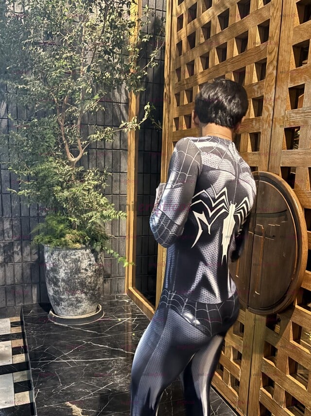 FOTOS DE TWINK,MORENO,PREMIUM,DISCRETO Y MUY CALIENTE A TUS SERVICIOS