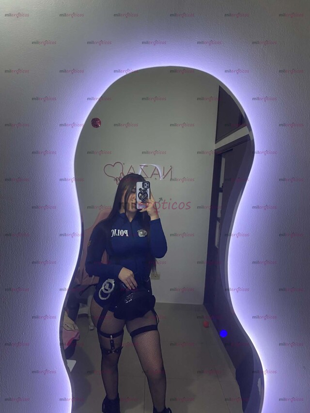 FOTOS DE SOY MIA NAZA UNA CHICA CALIENTE, DIVERTIDA INTREPIDA HARE TUS FANTASIAS REALIDAD
