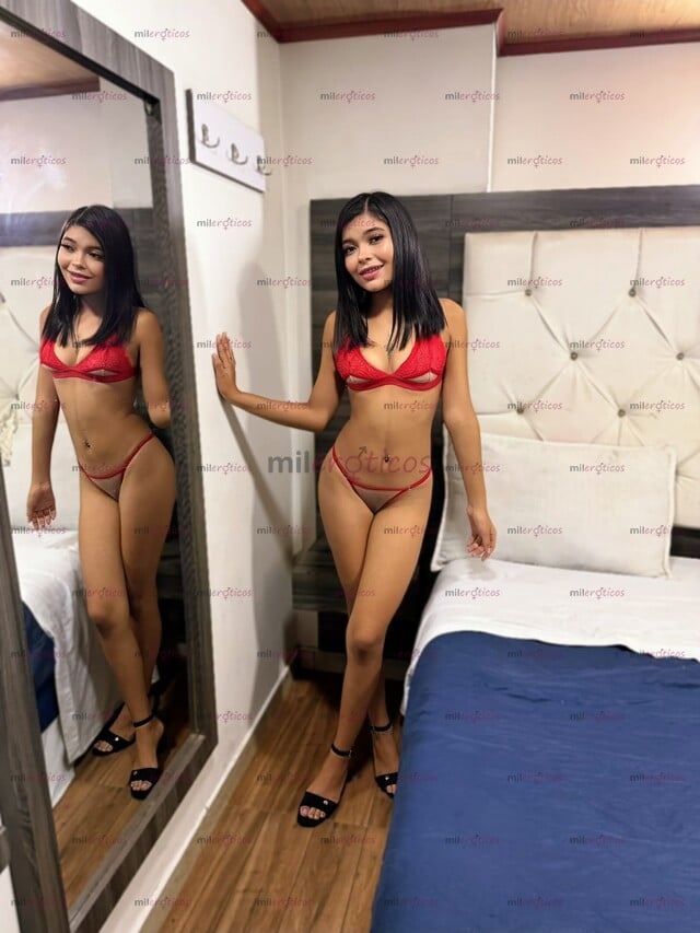 FOTOS DE LOS SENOS MÁS HERMOSOS DE LA LOCALIDAD, CURVAS DE C O LE GI ALA FULL CARISMÁTICA