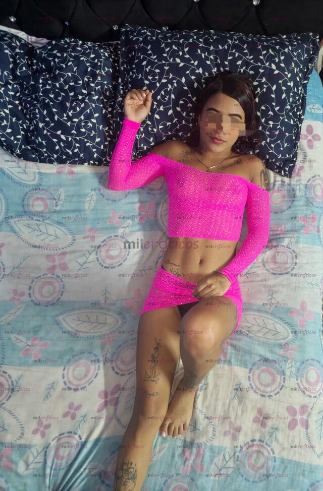 FOTOS DE HOLA MIS PAPACITOS LES LLEGÓ SU FLACA SALOME, PARA LLENARLOS DE MUCHO PLACER