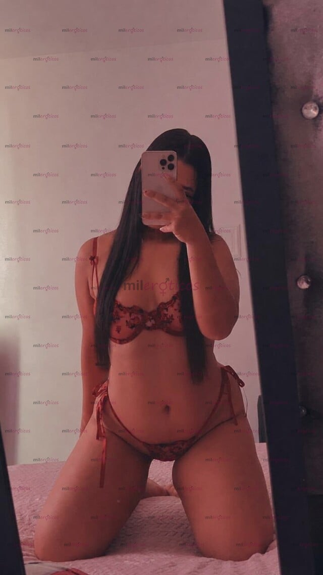 FOTOS DE MARIANA, CURVILÍNEA SENSUAL Y SENSUAL JOVENCITA