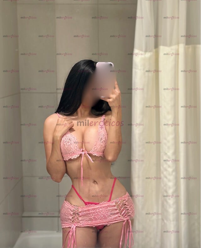 FOTOS DE CON LUGAR NALGONA Y CHICHONA NATURAL CINTURITA BIEN CACHONDA