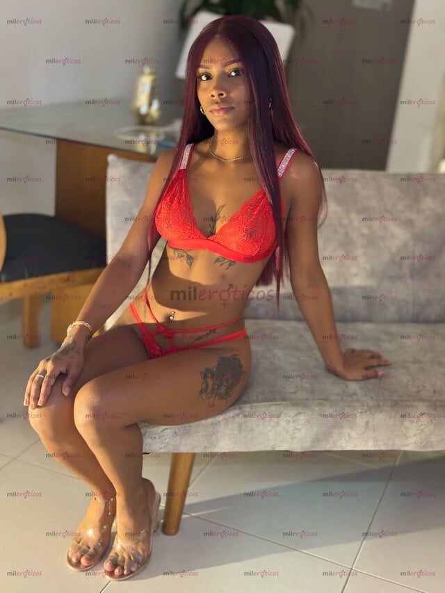 FOTOS DE RICA MORENA CABELLO ROJO SUMISA EN LA CIUDAD