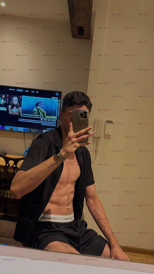 FOTOS DE COLOMBIANO, DISCRETO Y RESERVADO. NUEVO!