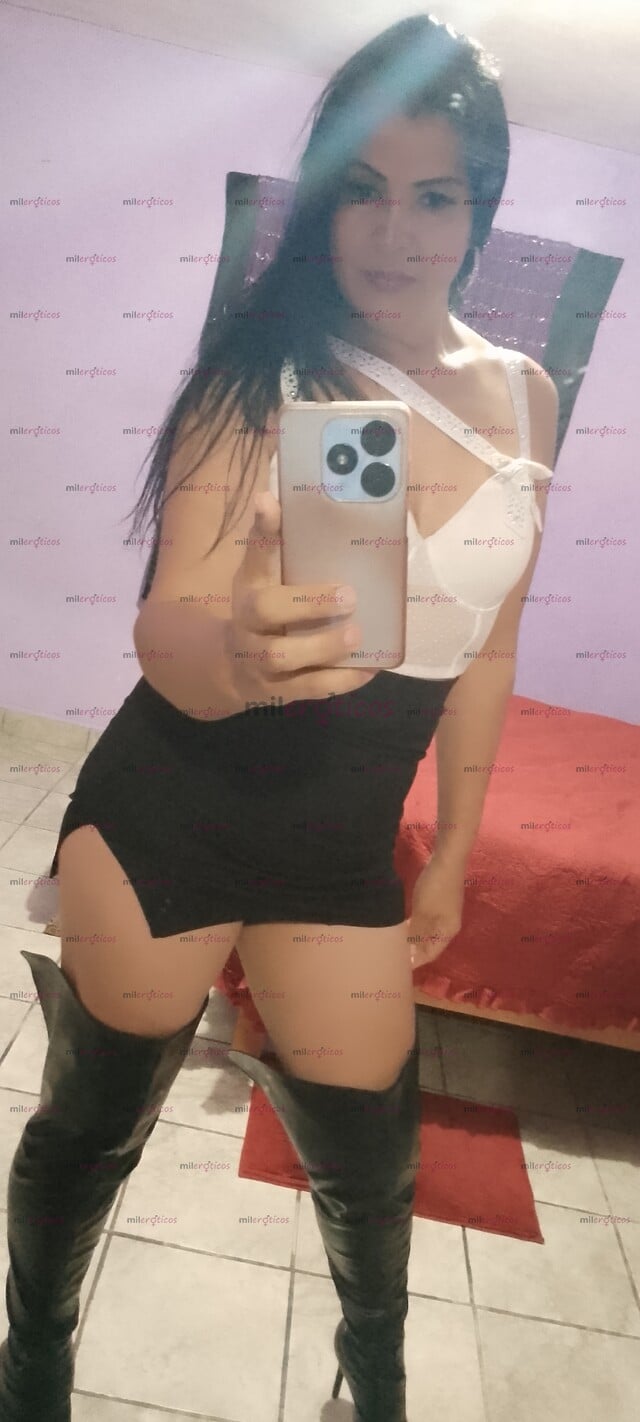 FOTOS DE BONITA., ALTA ,CUERPO BIEN EJERCITADO SIN CIRUGÍAS