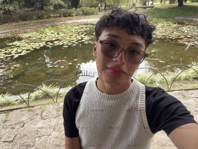 FOTOS DE JOVEN PASIVO FEM LINDO DISPONIBLE PARA CUMPLIR TUS DESEOS