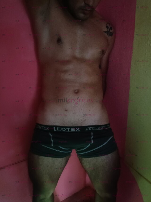 FOTOS DE JOVEN ATLÉTICO COMPAÑÍA EXCLUSIVA PARA MUJERES DISCRECIÓN GARANTIZADA