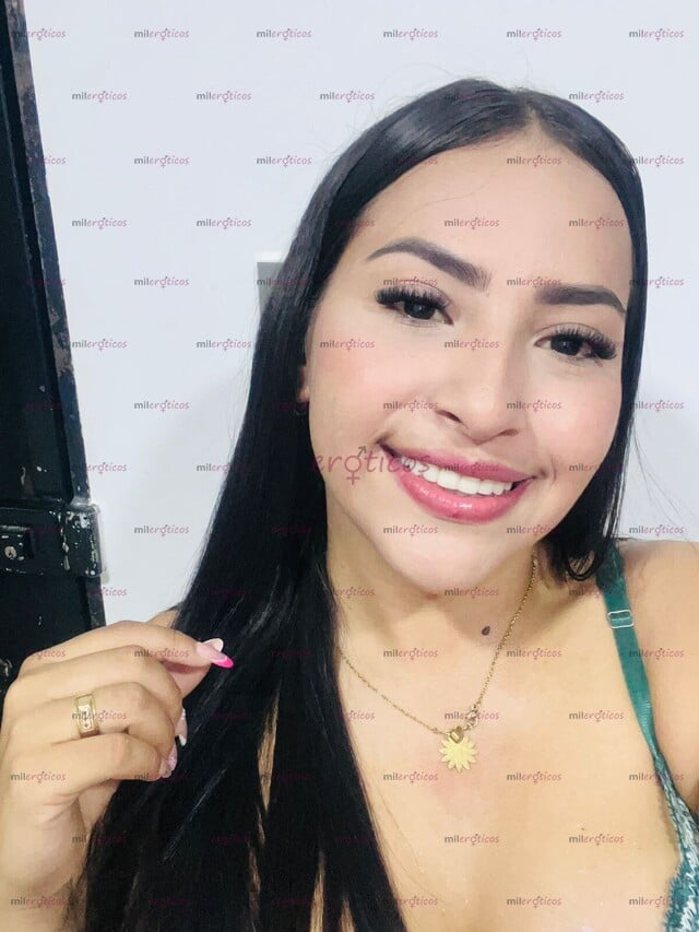 FOTOS DE MORENITA CARA ANGELICAL ATRACTIVA ELEGANTE