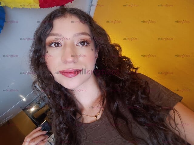 FOTOS DE RICA JOVENCITA, UNIVERSITARIA, BLANCA Y DELGADA, DAMA DE COMPAÑIA
