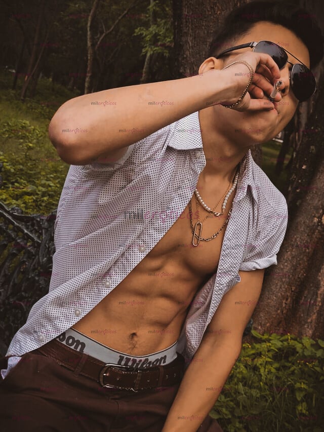 FOTOS DE ESTOY DISPONIBLE PARA TI, MÁNDAME MENSAJEEEE