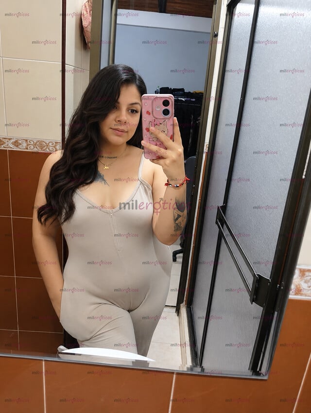 FOTOS DE GORDITA PAISA ESPERANDO UN CABALLERO QUE LA HAGA SENTIR PLACER