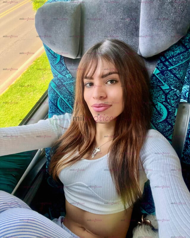 FOTOS DE JENNI CHICA TRANS 20 AÑOS TU FLAQUITA FAVORITA
