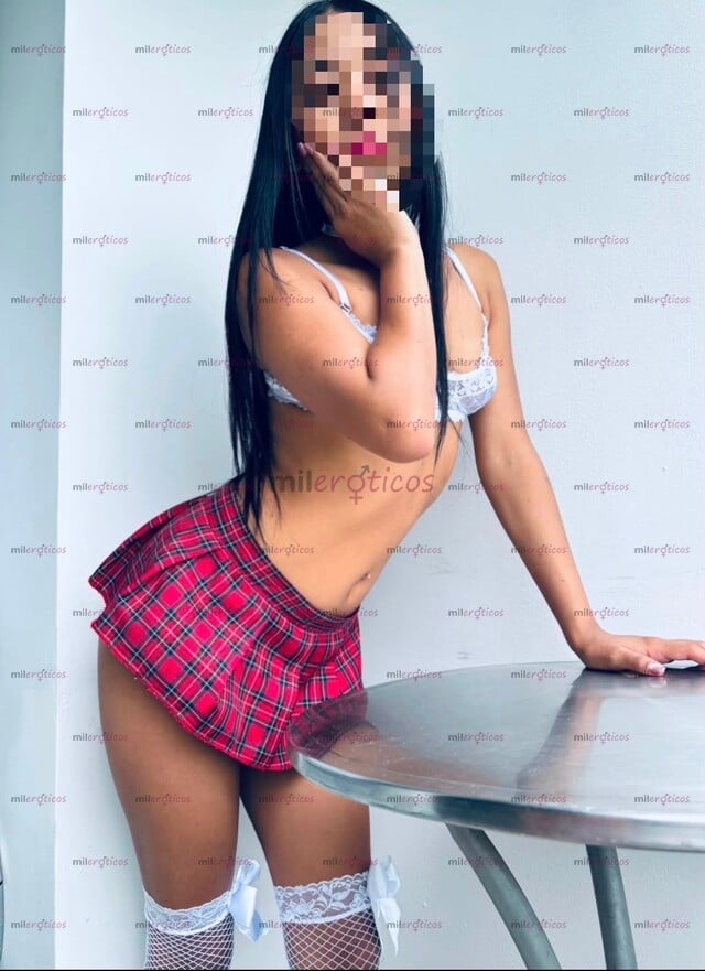 FOTOS DE ROMY FLACA CABELLO LARGO, RECIÉN LLEGADA