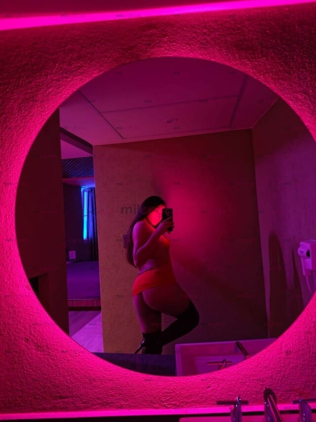 FOTOS DE NENA DE 18AÑOS COMPLACIENTE Y MUY ZORRITA TE LA MAMO SIN CONDÓN