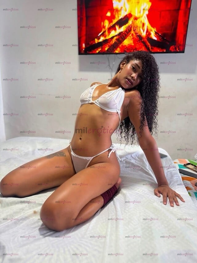 FOTOS DE HOLA, SOY VANESA, UNA CHICA DE 19 AÑOS, LISTA PARA COMPLACERTE