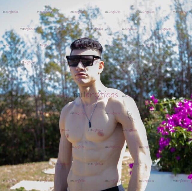 FOTOS DE JOVEN DOMINANTE PENE DUROGRUESO BIEN COMPLACIENTE