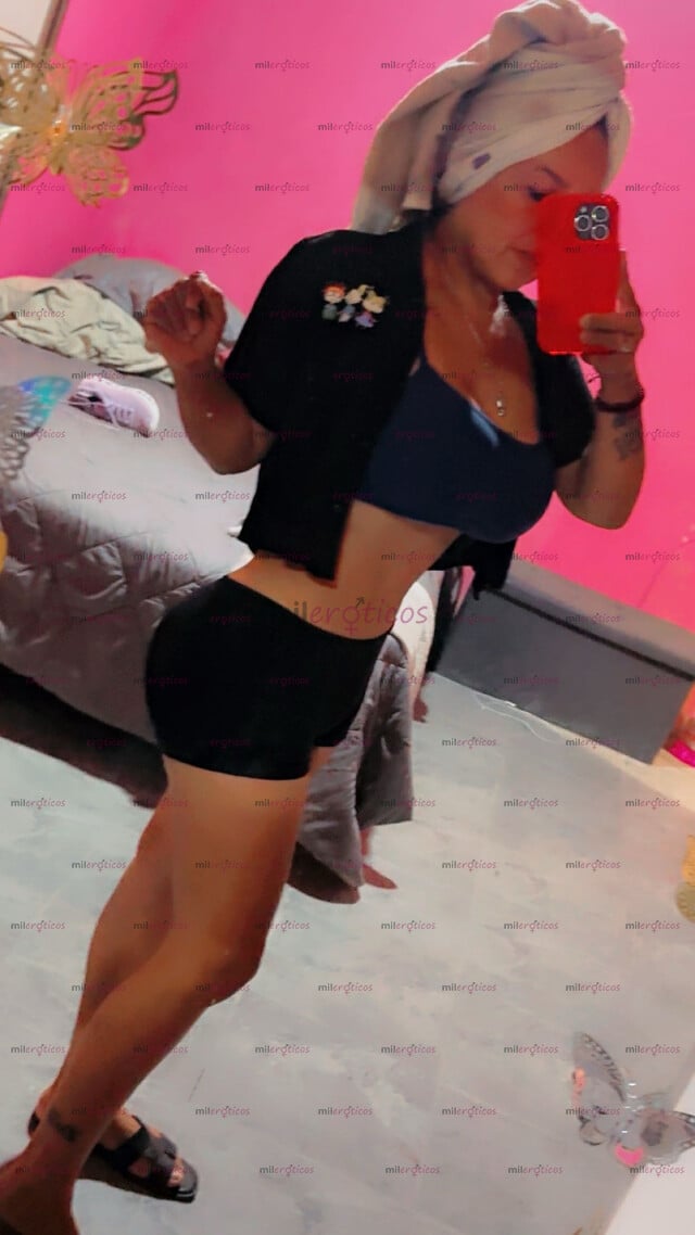 FOTOS DE HOLA SOY GABY CHAPARRITA DE CUERPASO CARIÑOSA EN LA CAMA