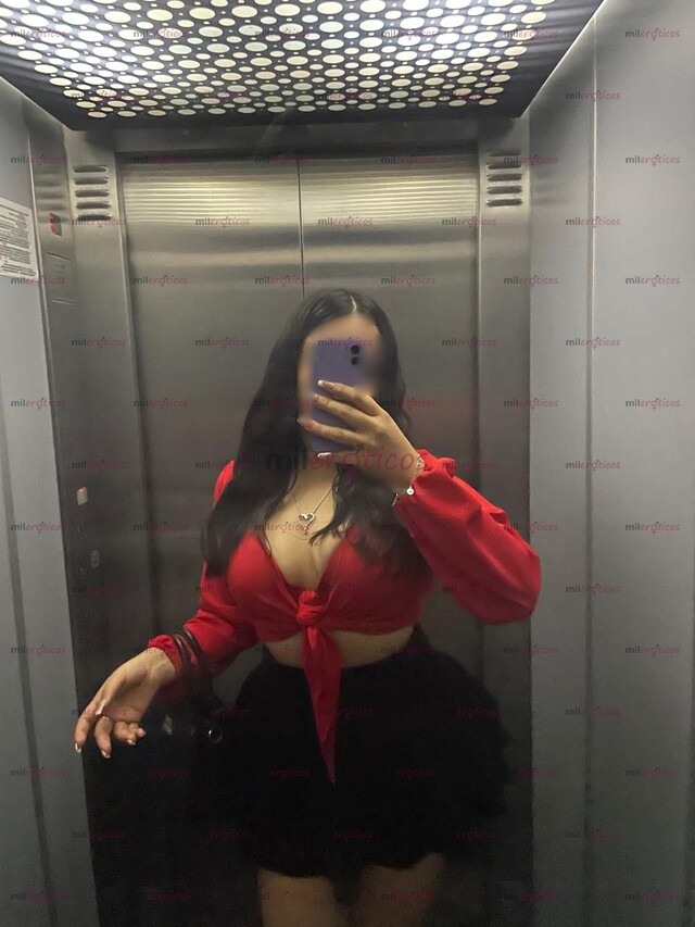 FOTOS DE ESCRIBE Y ATREVETE A DISFUTAR TODO LO QUE SABE HACER ESTA MUÑECA