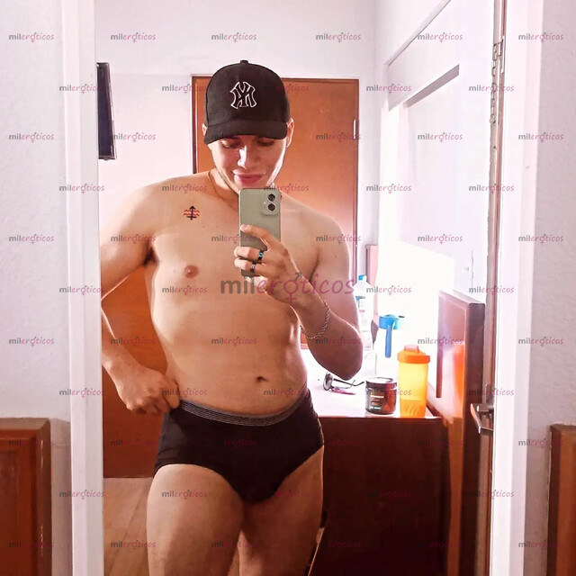 FOTOS DE SOY LEÓN, APASIONADO Y DINÁMICO,SOLO MUJERES, NO TE VAS ARREPENTIR