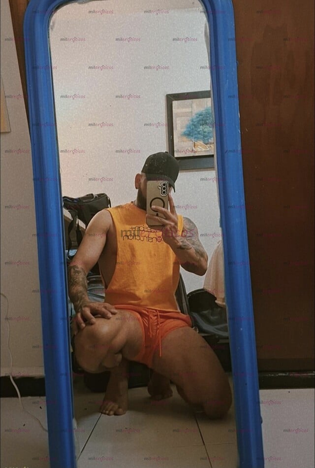 FOTOS DE BARBON AXEL MASSAGE DISPONIBLE APARTIR DE MIERCOLES POR LA TARDE