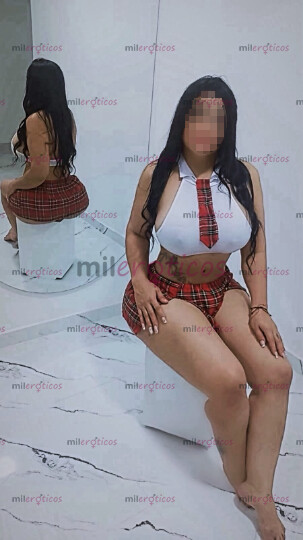 FOTOS DE HERMOSA MUJER DE COLA GRANDE Y SENOS REDONDOS SENSUAL Y COMPLACIENTE!!!!!