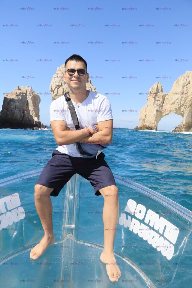 FOTOS DE 31 AÑOS, BARBERO Y AGENTE DE VIAJES, QUIERES DISCRECIÓN TE LA DOY.