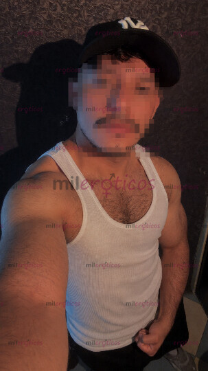 FOTOS DE 25 AÑOS SOY NÉSTOR. ME MUEVO A VARIAS ZONAS PREGUNTA