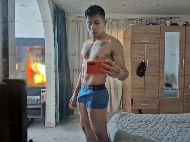 FOTOS DE JOVEN NUEVO EN LA CIUDAD. CON GANAS DE PASARLO BIEN, DISPONIBLE A TODO.