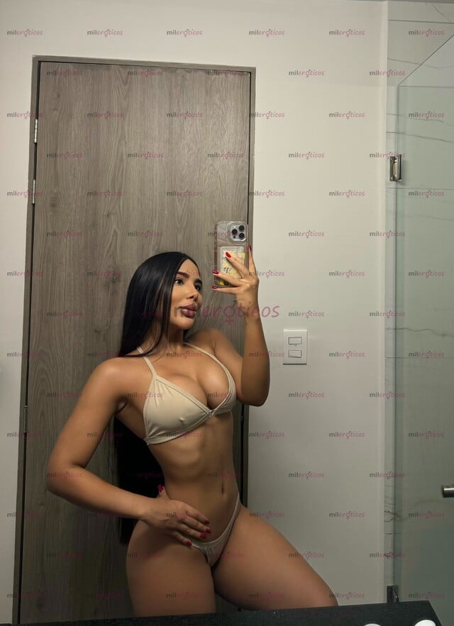 FOTOS DE GALA COLOMBIANA SEXY MODELO PELINEGRA DE LUJO LINDA Y EXÓTICA