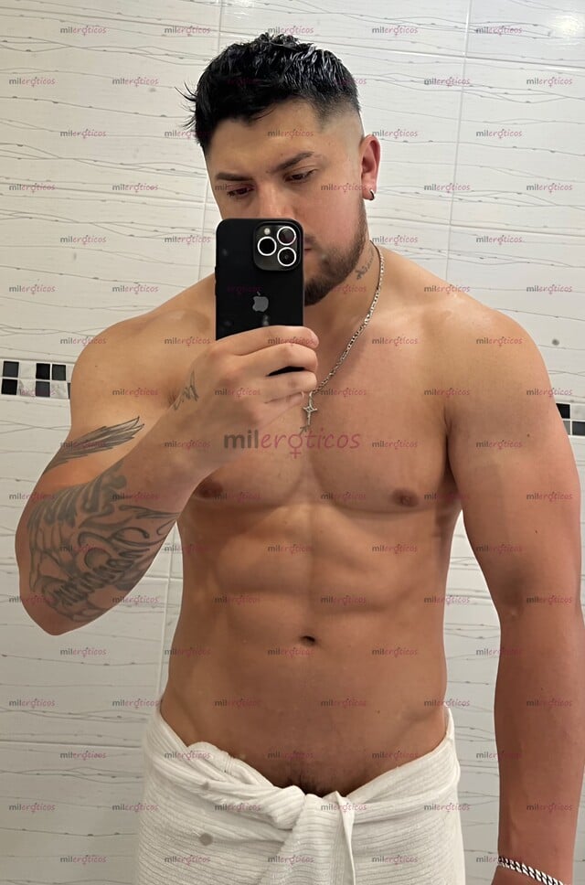 FOTOS DE MACHO DE GYM DISPONIBLE CON BUEN CUERPO VERGON DE GIMNASIO RESERVADO SERIO DE