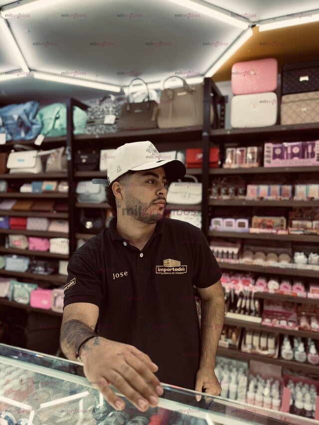 FOTOS DE SOY UNA PERSONA MUY EXCLUSIVA ME GUSTA COMPLACER Y SER COMPLACIDO